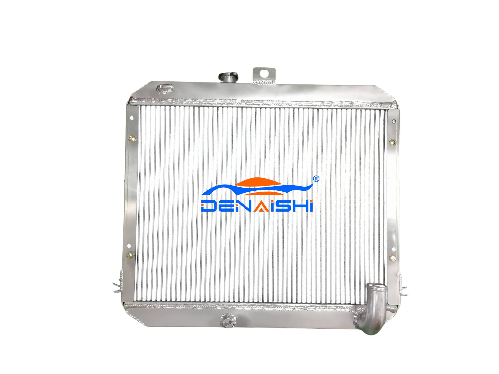 I-radiator yeToyota Hiace 86-89 LH50 MT